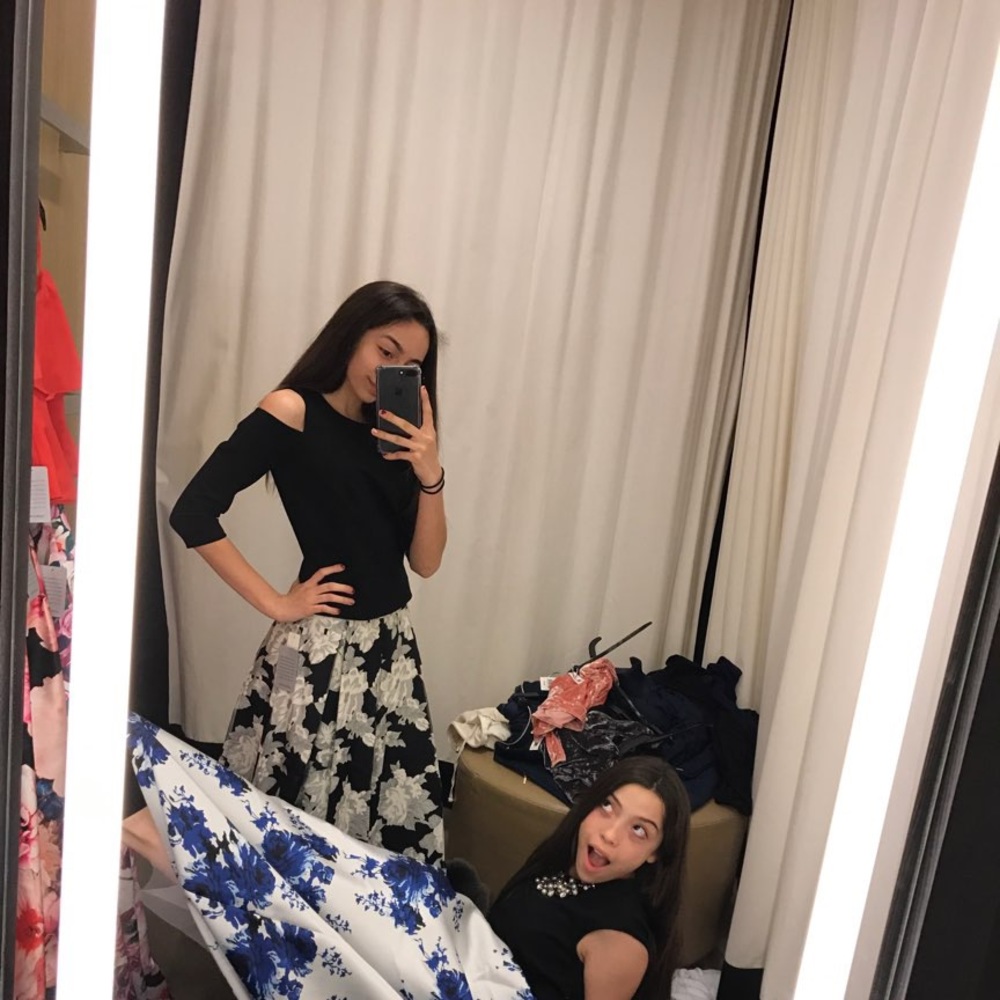 Meet your Posher, Angelina